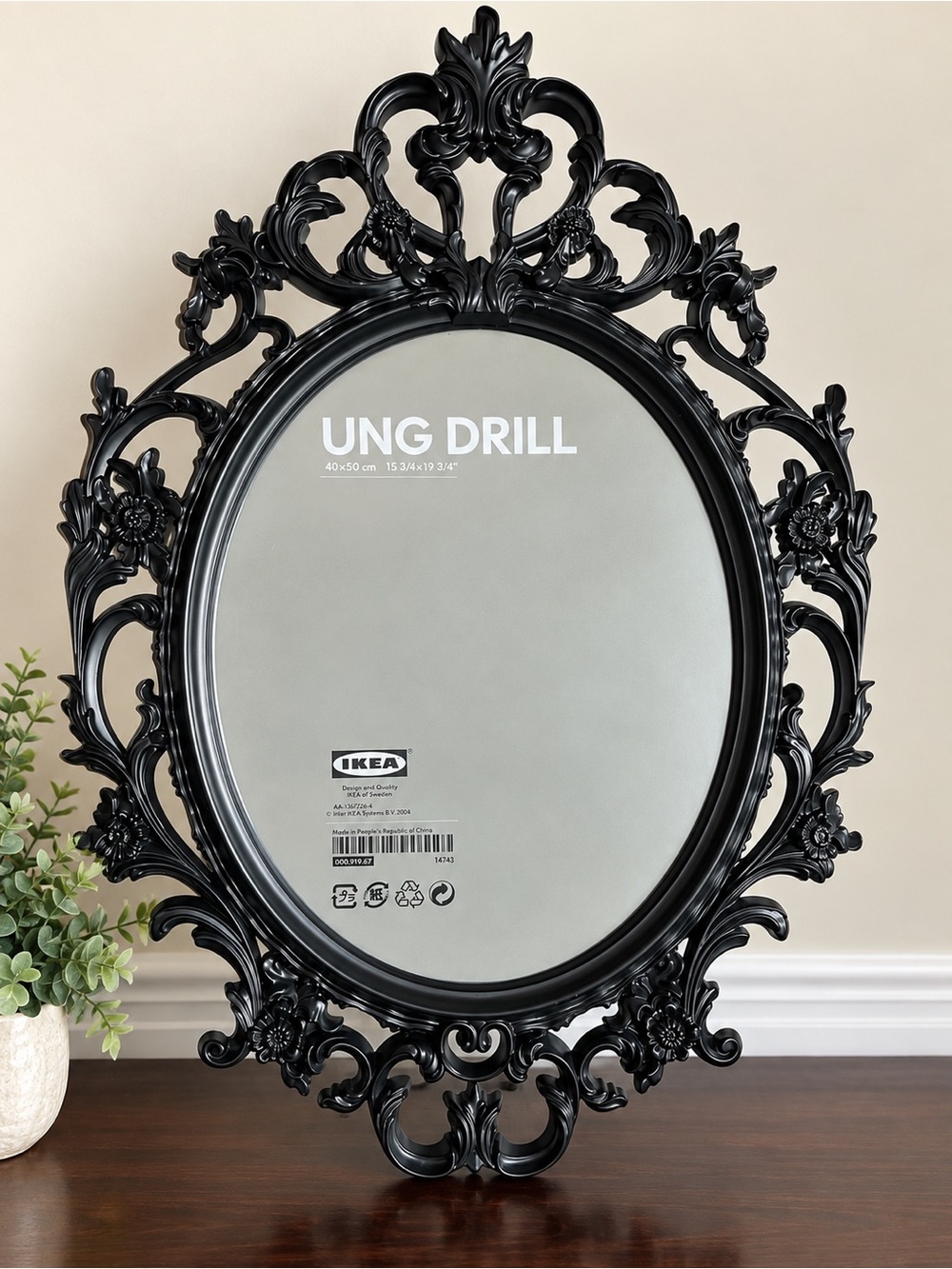 BNWT IKEA UNG DRILL Black Ornate Baroque Oval Mirror 40 x 50 cm Discontinued